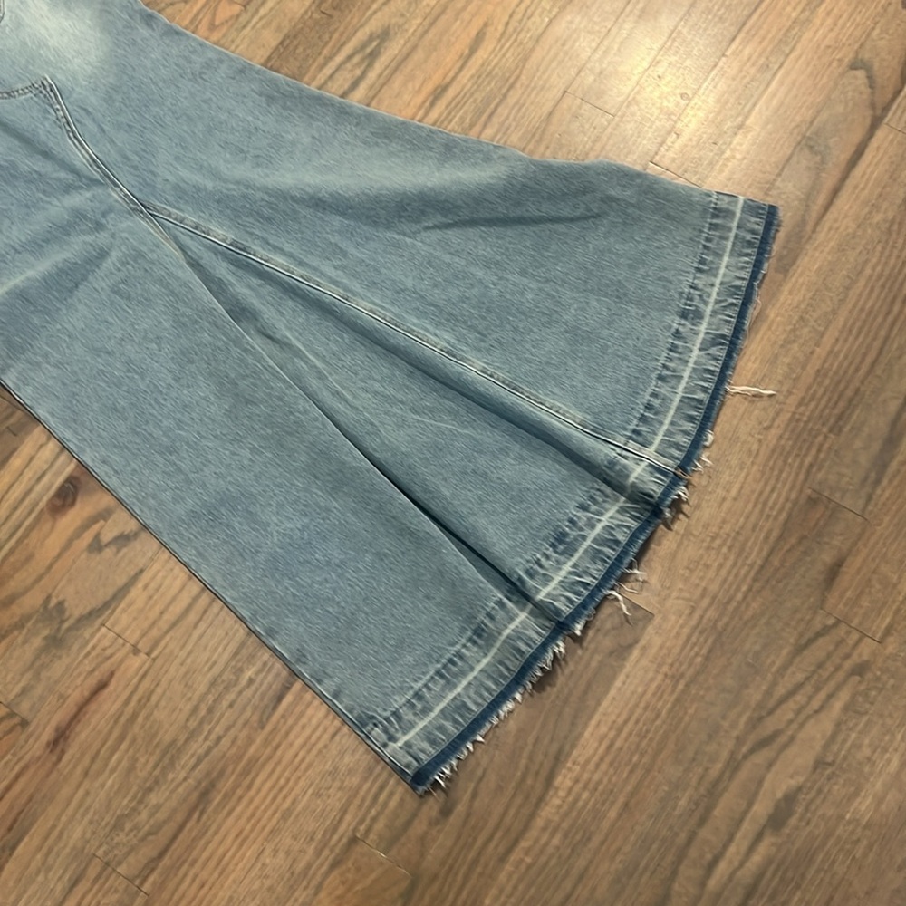 NWT Loveshack Fancy Risia Skirt. Montauk Blue, Size 24 - Picture 10 of 11